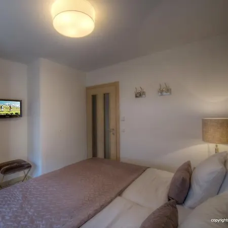 Residenz An Der Burg By