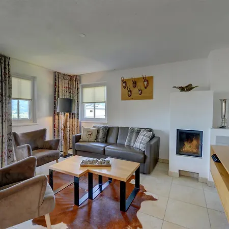 Residenz An Der Burg By * Kaprun