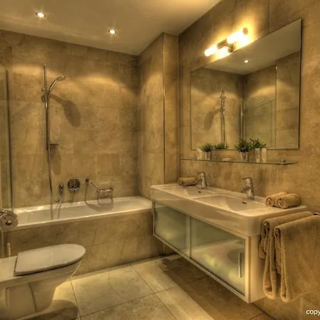 Apartment Residenz An Der Burg By